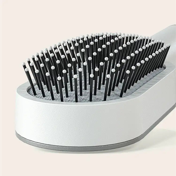 CleanBrush™ – Selbstreinigende Haarbürste